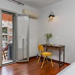 Daire Napier Maisonette *