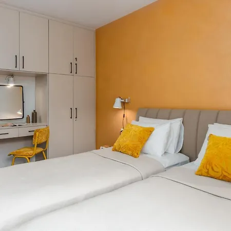 Napier Maisonette Daire Argostolion